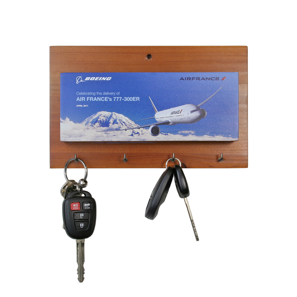 Wooden Key Rack with Mail Holder