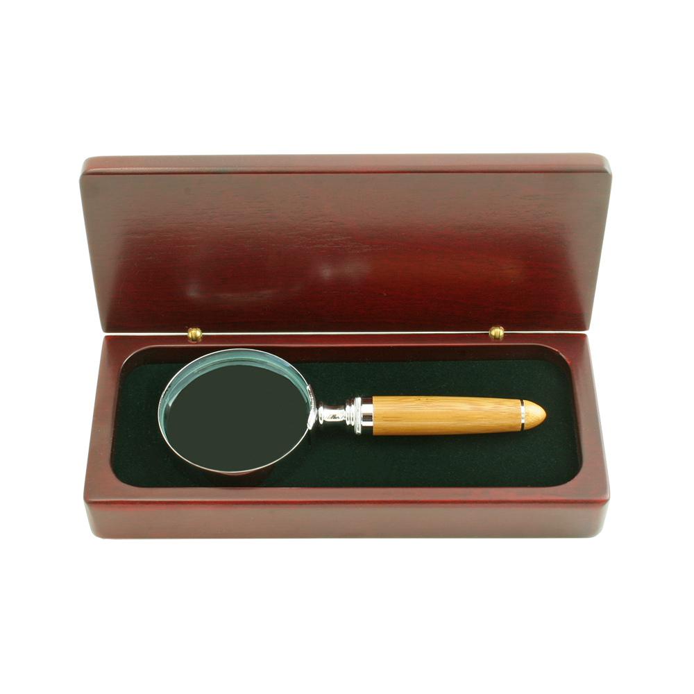 Bamboo Handle Magnifying Glass with Silver Accents G033Z